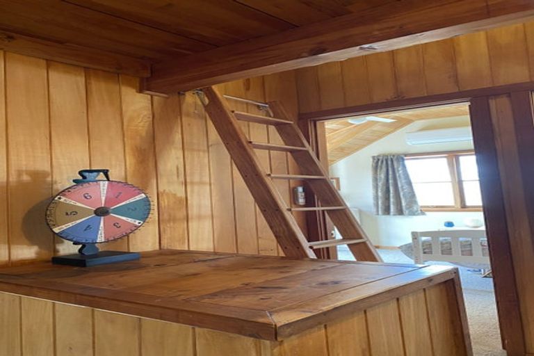 Photo of property in 10/457 Swanson Road, Ranui, Auckland, 0612