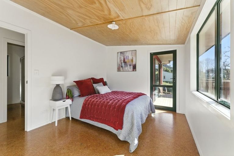 Photo of property in 15 Robinson Road, The Brook, Nelson, 7010