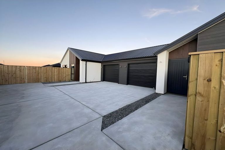 Photo of property in 8 Dodd Road, Rolleston, 7615