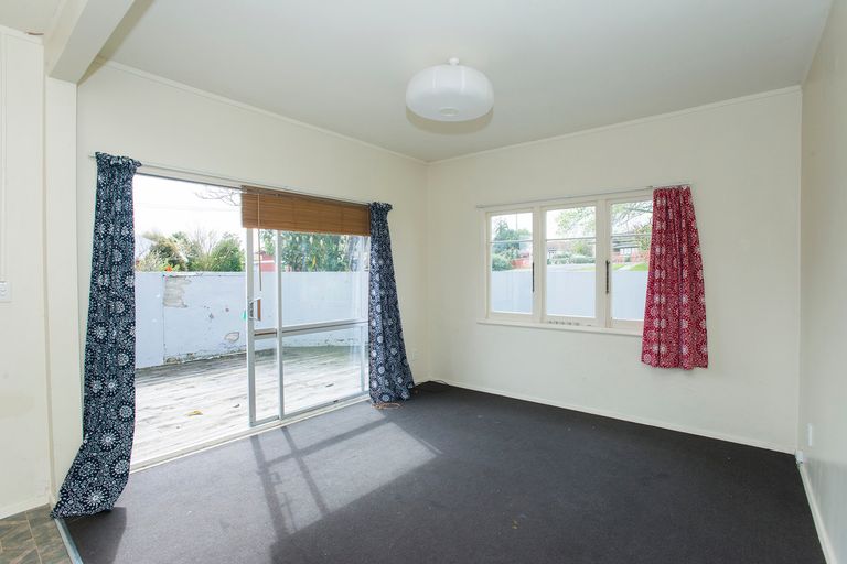 Photo of property in 11 Devery Street, Mangapapa, Gisborne, 4010