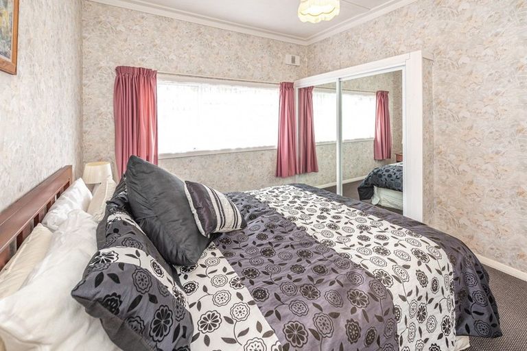 Photo of property in 3 Moore Avenue, Tawhero, Whanganui, 4501