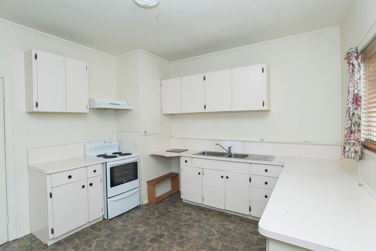 Photo of property in 11 Devery Street, Mangapapa, Gisborne, 4010