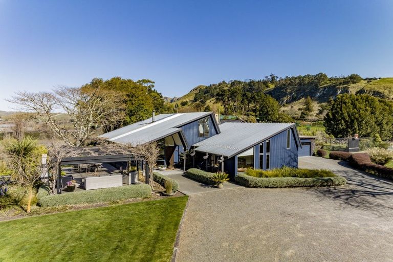 Photo of property in 35 Waimarama Road, Havelock North, 4294