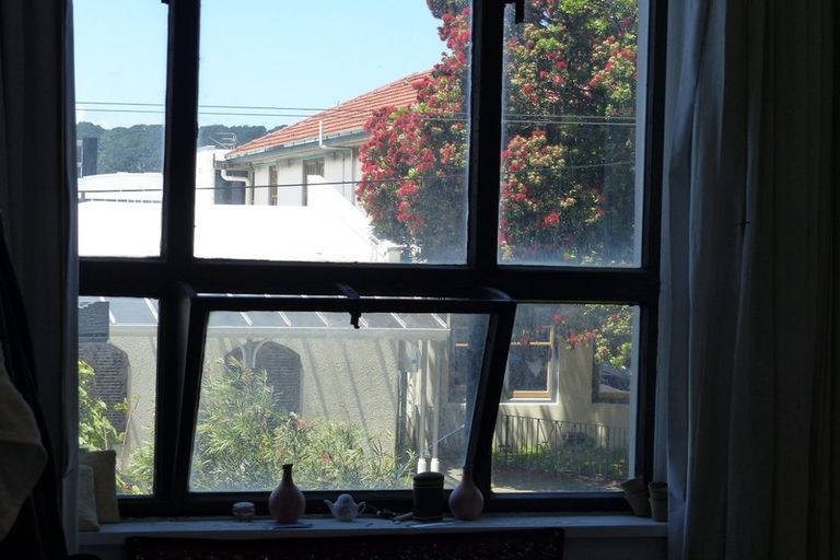 Photo of property in Augusta Apartments, 3/254 Willis Street, Te Aro, Wellington, 6011