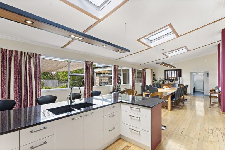 Photo of property in 193 East Street, Greytown, 5712