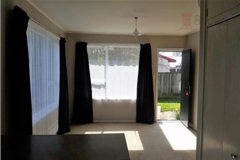 Photo of property in 1/126 Geraldine Street, Edgeware, Christchurch, 8013