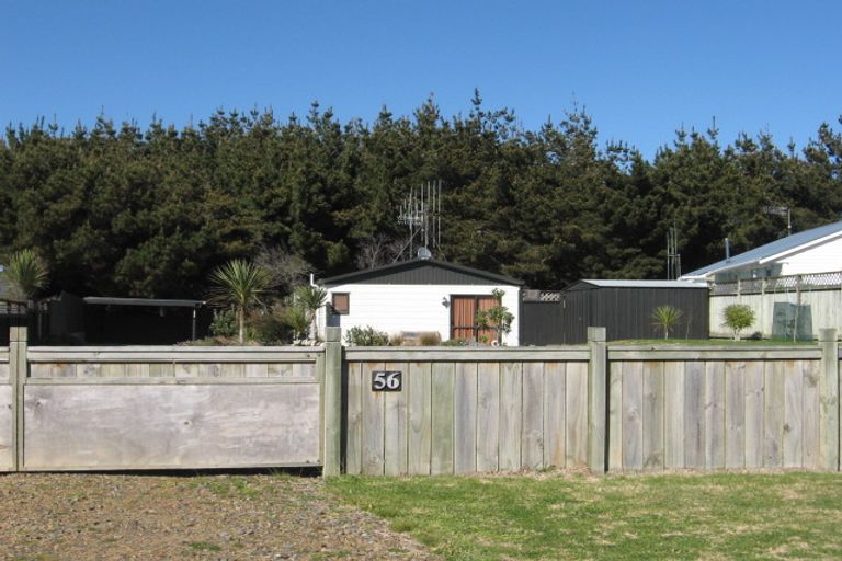 Photo of property in 56 Himatangi Street, Himatangi Beach, Foxton, 4891