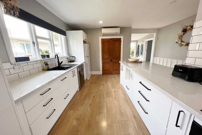 Photo of property in 2/49 Dominion Avenue, Spreydon, Christchurch, 8024