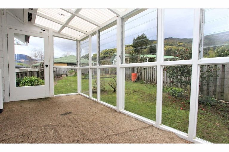 Photo of property in 11 Lawrence Street, Havelock, 7100