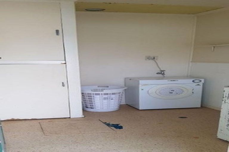 Photo of property in 34 Pioneer Highway, Awapuni, Palmerston North, 4412