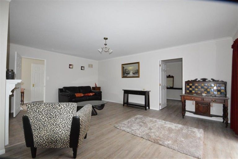 Property details for 75a Queen Street West, Levin, 5510