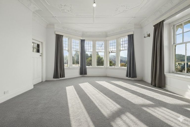 Photo of property in 34 Elm Row, Dunedin Central, Dunedin, 9016