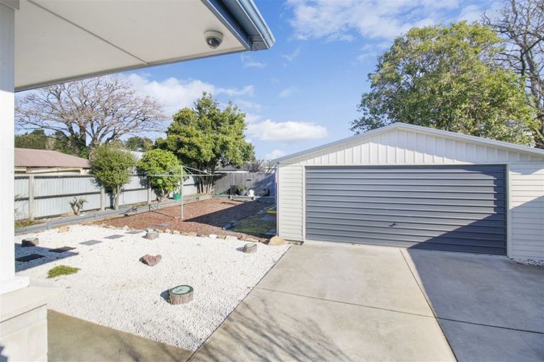 Photo of property in 84 Bickerton Street, Wainoni, Christchurch, 8061