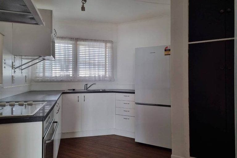 Photo of property in 5/184 Powderham Street, New Plymouth, 4310