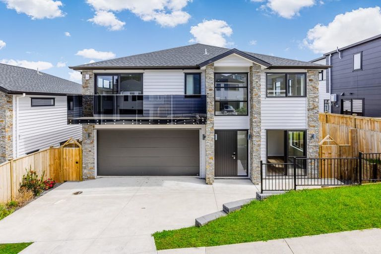 Photo of property in 27 Hauhake Road, Flat Bush, Auckland, 2019