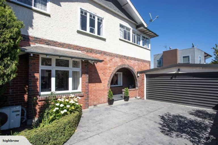Photo of property in 23 Straven Road, Riccarton, Christchurch, 8011