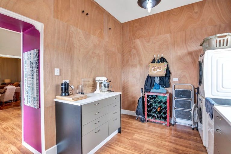 Photo of property in 111 Cordelia Street, Stratford, 4332