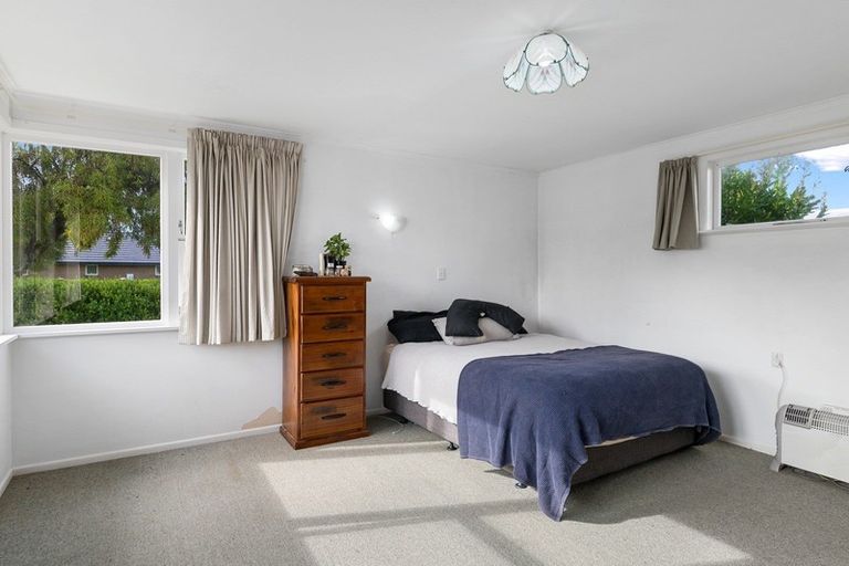 Photo of property in 81 Queenwood Road, Levin, 5510