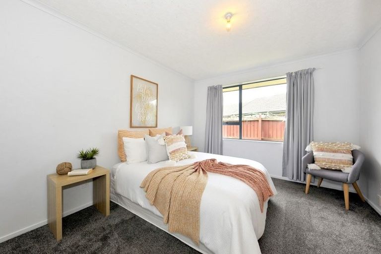 Photo of property in 8 Barcelona Place, Bromley, Christchurch, 8062