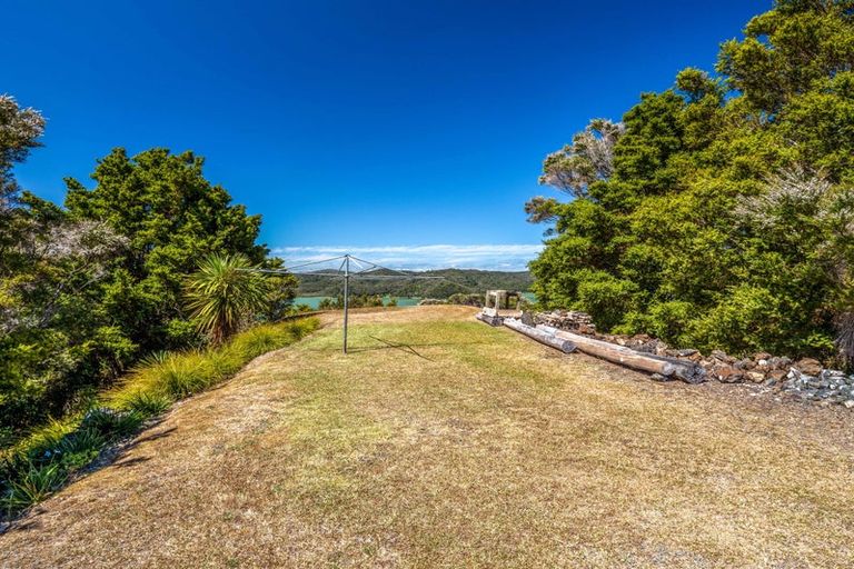 Photo of property in 5358 Russell-whakapara Road, Russell, 0272