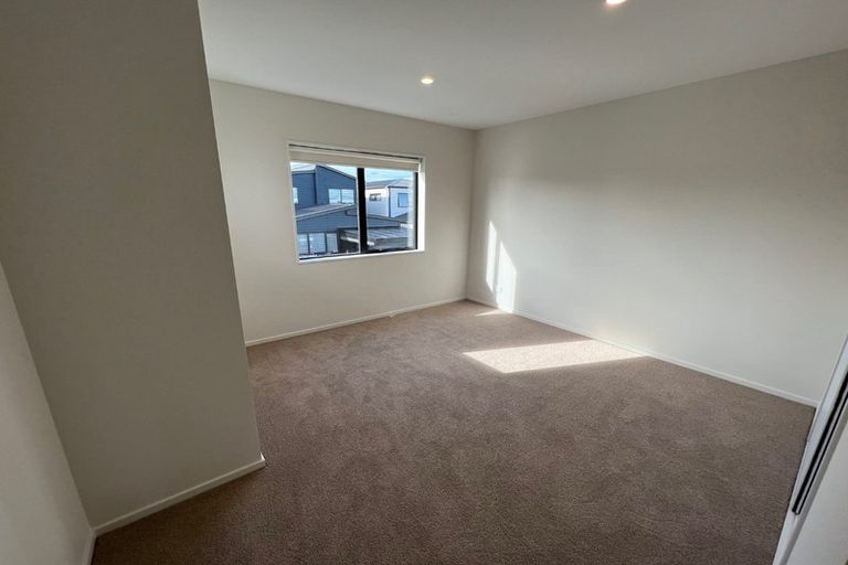 Photo of property in 33 Exmoor Road, Karaka, Papakura, 2113