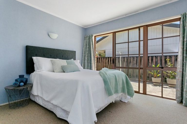 Photo of property in 51 Wordsworth Street, Leamington, Cambridge, 3432