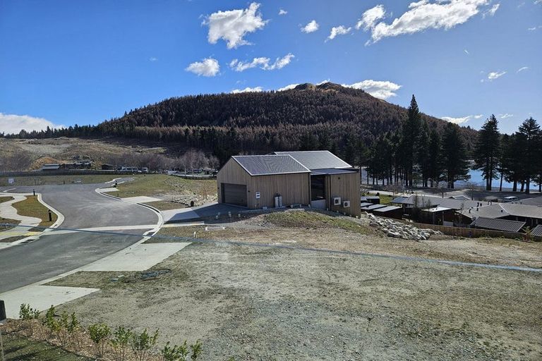 Photo of property in 16 Station Bay Rise, Lake Tekapo, 7999