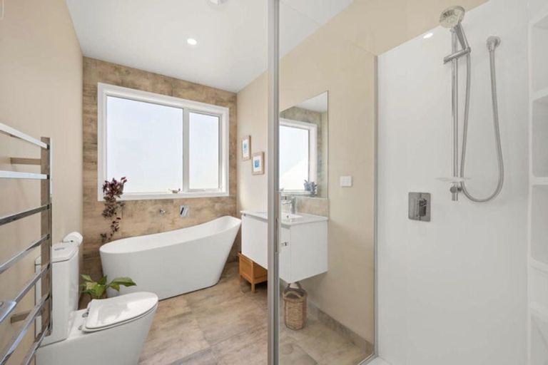 Photo of property in 34 Brookvale Lane, Taupaki, 0782