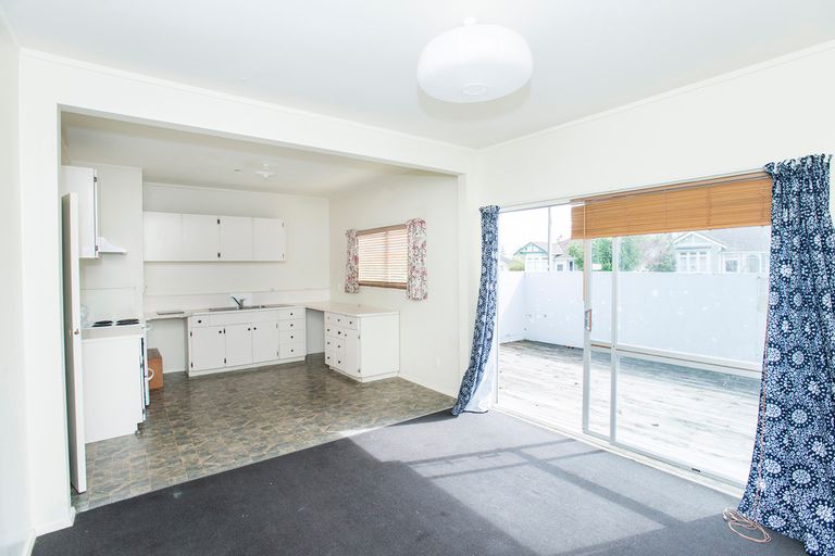 Photo of property in 11 Devery Street, Mangapapa, Gisborne, 4010