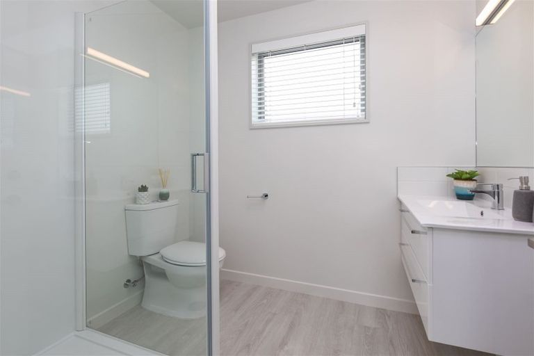 Photo of property in 11 Lussa Close, Broomfield, Christchurch, 8042