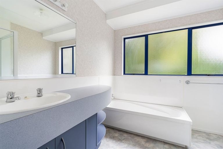 Photo of property in 229 Ngunguru Road, Glenbervie, Whangarei, 0173