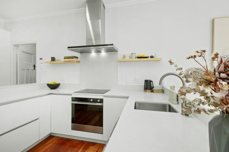 Photo of property in 63 Lane Street, Wallaceville, Upper Hutt, 5018