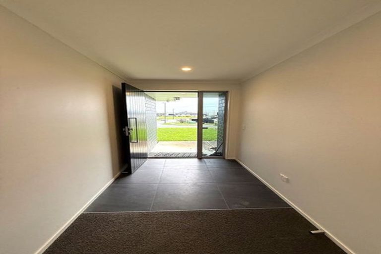 Photo of property in 47 Gateway Park Drive, Pokeno, 2402