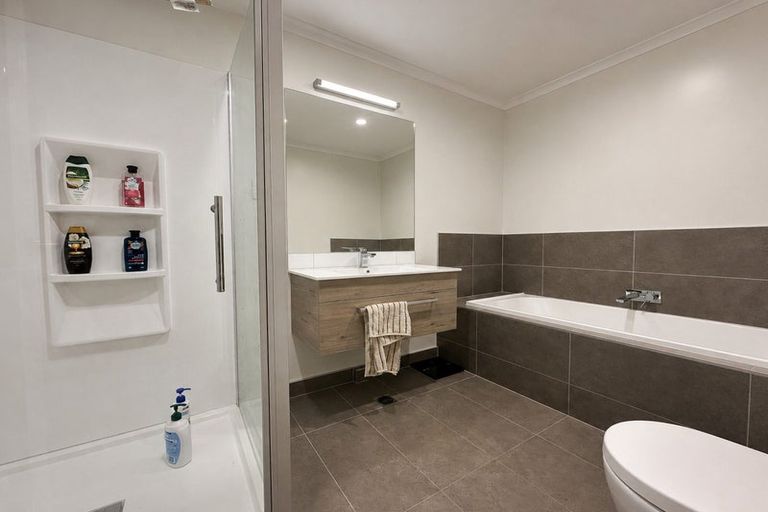 Photo of property in 11 Walter Merton Road, Hobsonville, Auckland, 0616