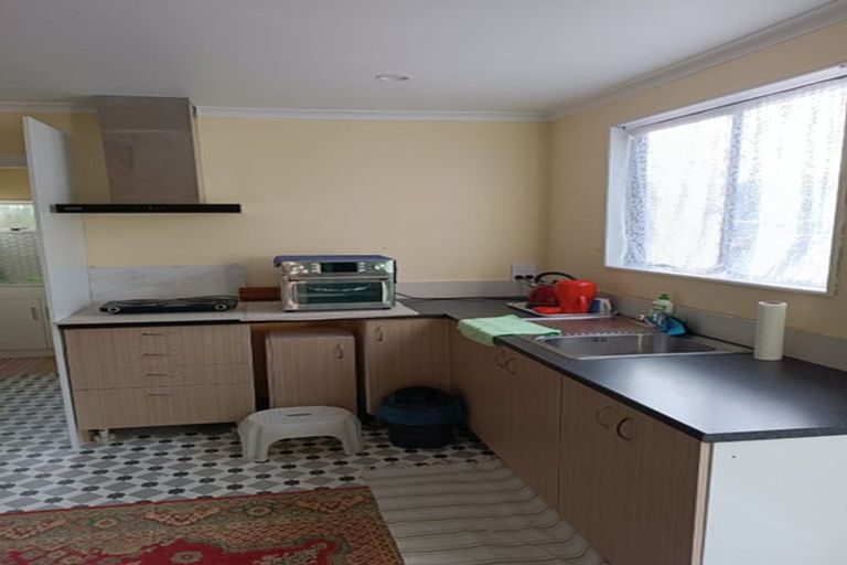 Photo of property in 86 Champion Street, Cannons Creek, Porirua, 5024