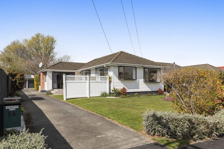 Photo of property in 14 Fatima Street, Redwood, Christchurch, 8051
