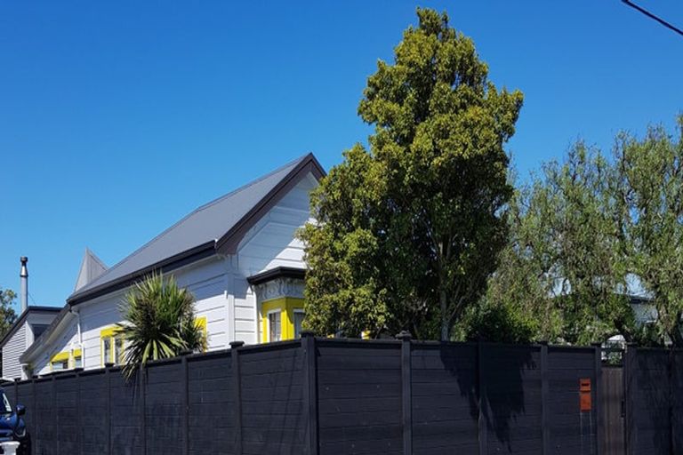 Photo of property in 14 High Street, Petone, Lower Hutt, 5012