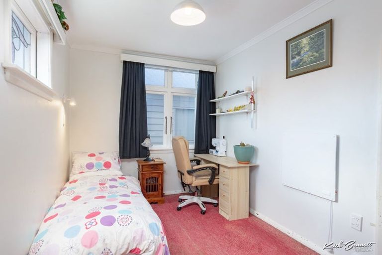 Photo of property in 12 Seddon Street, Wallaceville, Upper Hutt, 5018