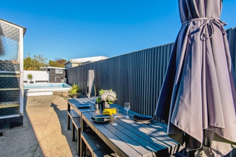 Photo of property in 38 Kelvin Grove Road, Kelvin Grove, Palmerston North, 4414