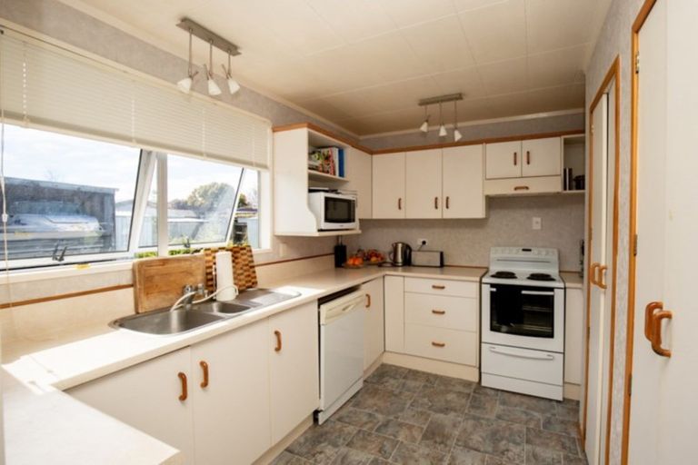 Photo of property in 4 Pinnock Place, Ngatea, 3503