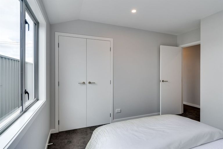 Photo of property in 60 Eriksen Road, Te Awa, Napier, 4110