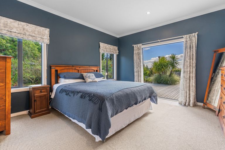 Photo of property in 138 Mckendry Road, Woodside, Outram, 9074