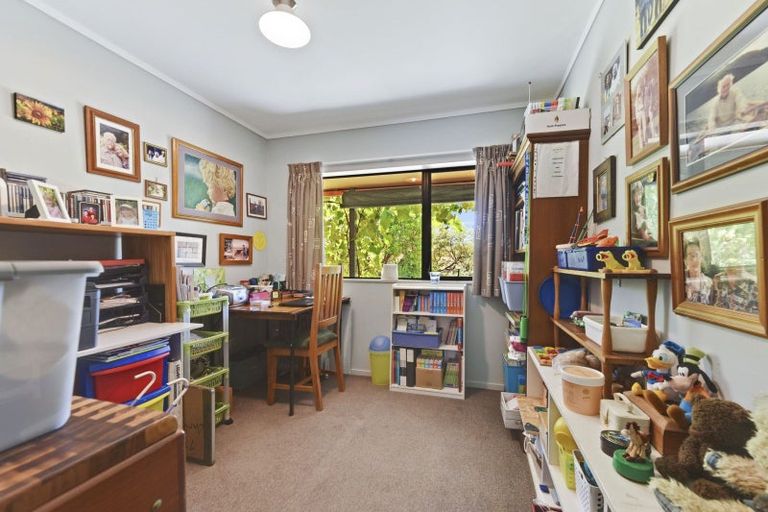 Photo of property in 6 Lionel Place, Mapua, 7005