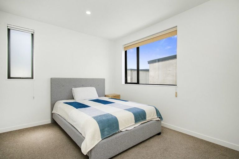 Photo of property in 29 John Street, Stokes Valley, Lower Hutt, 5019