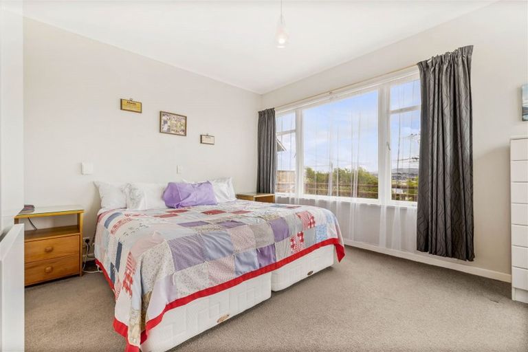 Photo of property in 7 Chamberlain Road, Massey, Auckland, 0614