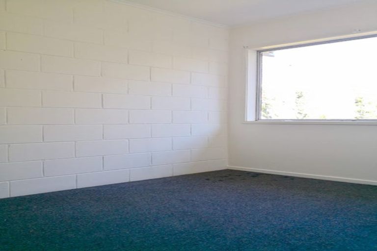 Photo of property in 2/96a Ridge Road, Howick, Auckland, 2014