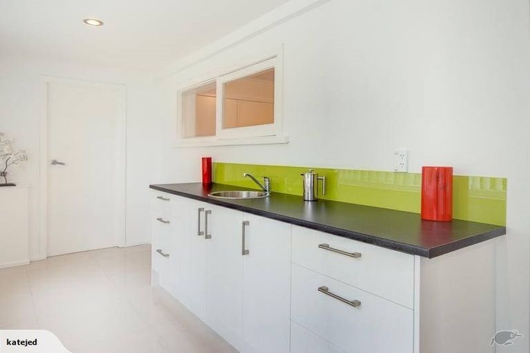 Photo of property in 75 Mountbatten Avenue, Hillcrest, Auckland, 0627