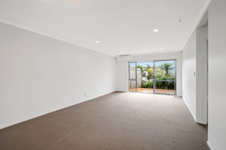 Photo of property in 17/55 Verbena Road, Birkdale, Auckland, 0626
