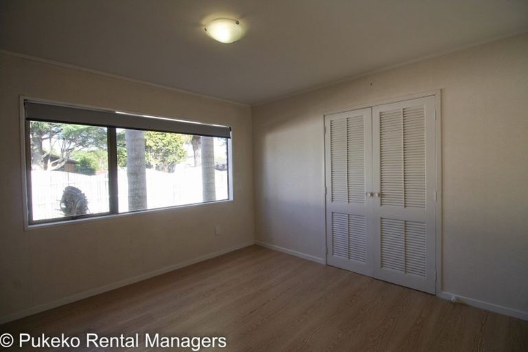 Photo of property in 1/23 Beaumaris Way, Conifer Grove, Takanini, 2112