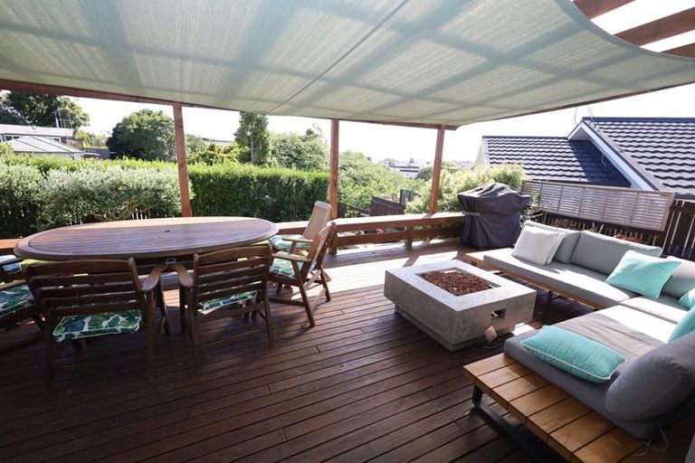 Photo of property in 24 Keilor Road, Otumoetai, Tauranga, 3110